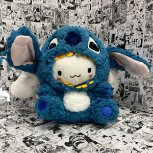 Peluche Cinnamoroll con cosplay Stitch